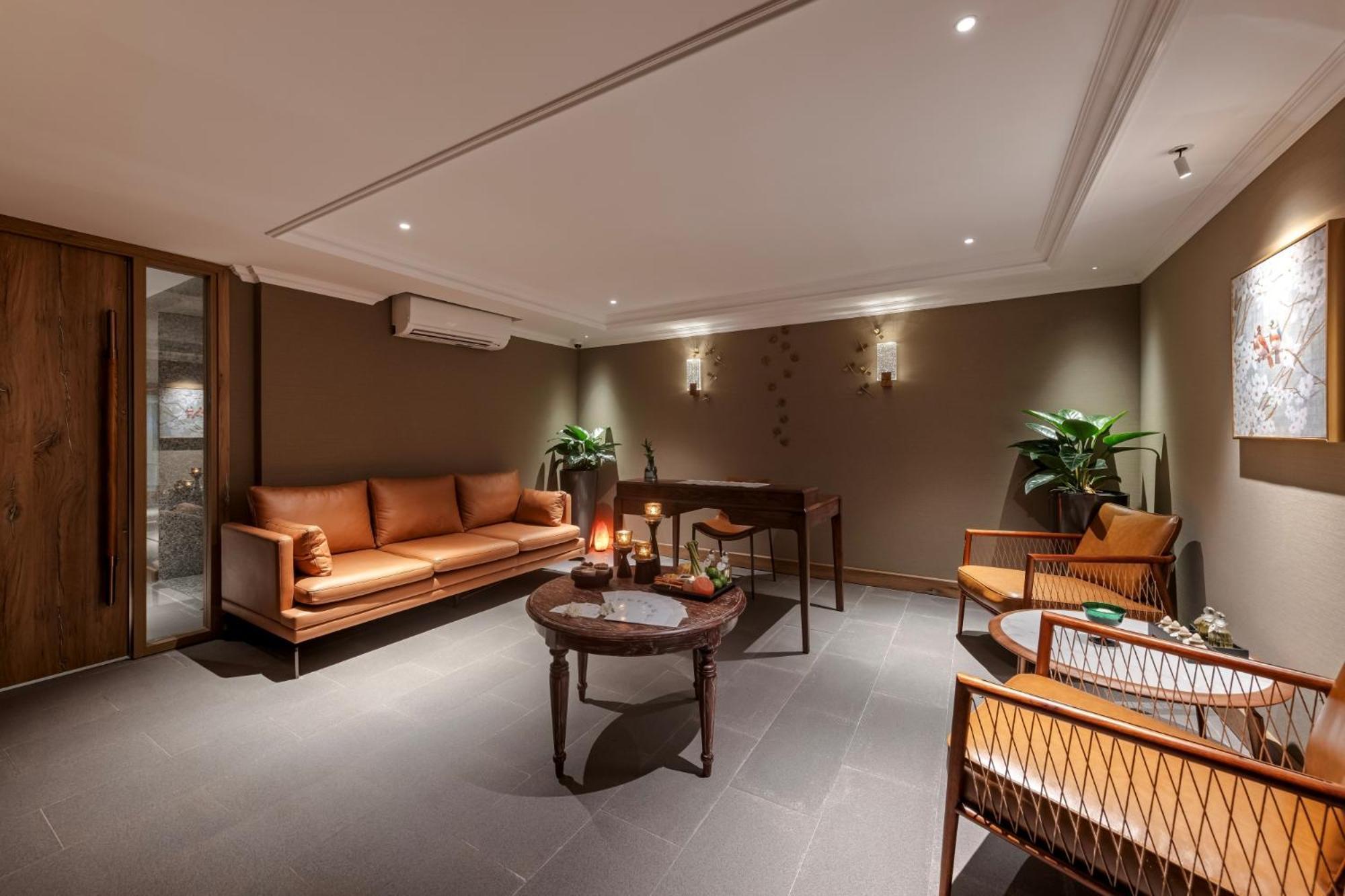 La Siesta Classic Hang Thung ハノイ市 エクステリア 写真 The interior of the club