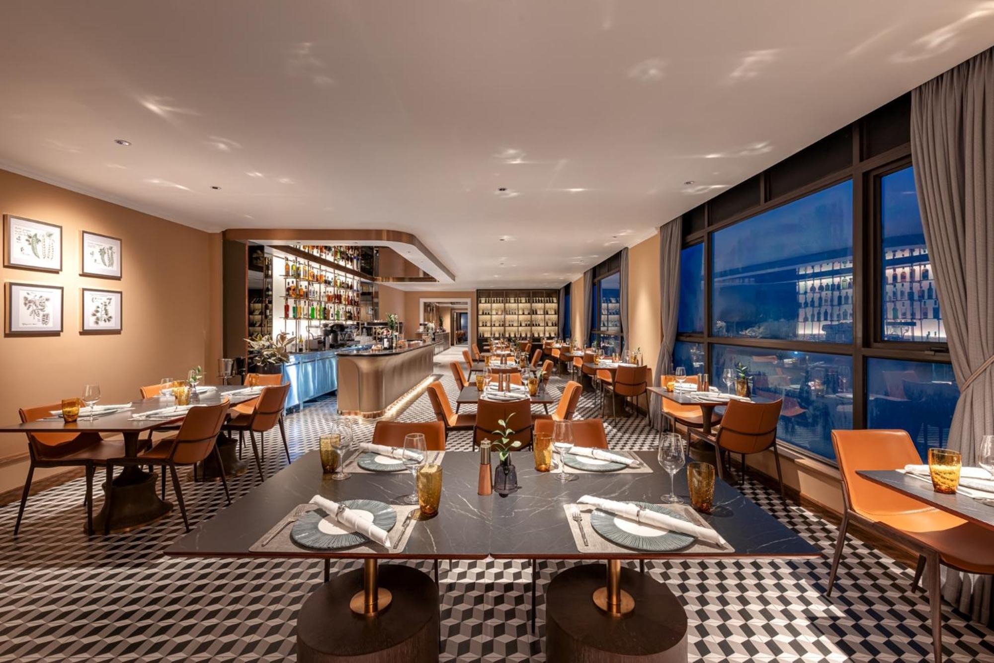 La Siesta Classic Hang Thung ハノイ市 エクステリア 写真 The Club at Hong Kong International Airport