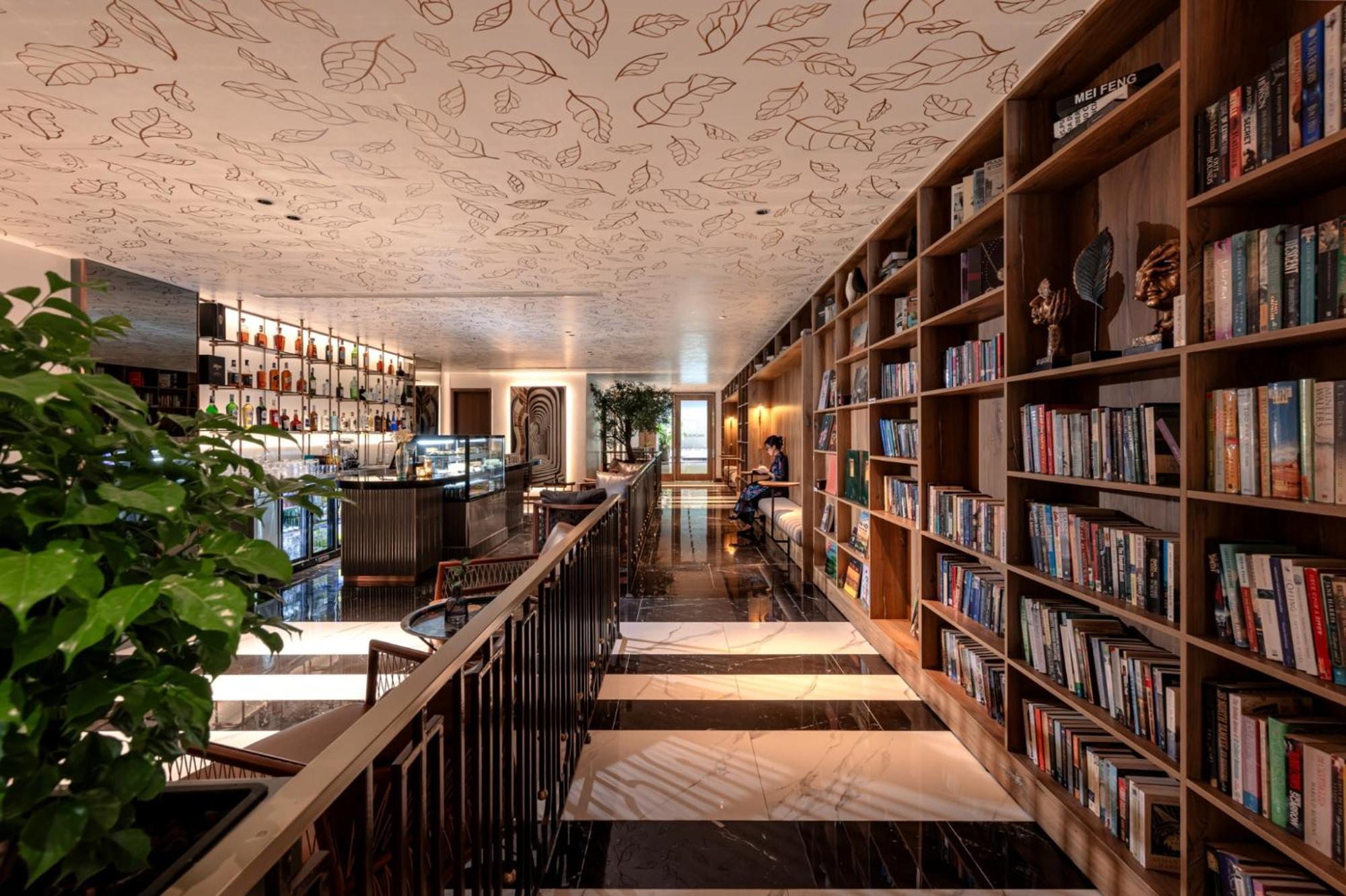 La Siesta Classic Hang Thung ハノイ市 エクステリア 写真 Library at the hotel